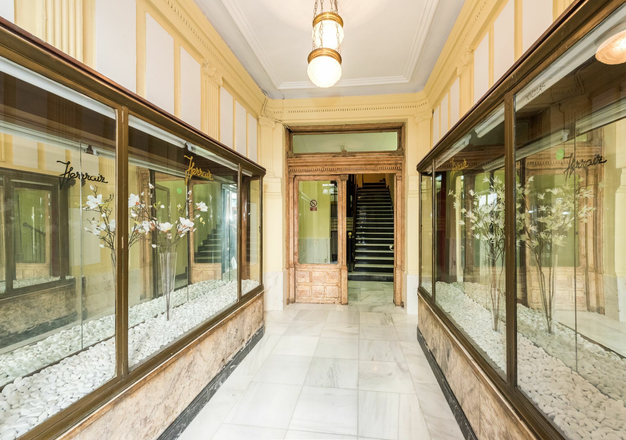 Chueca Boutique Apartment Мадрид Екстериор снимка